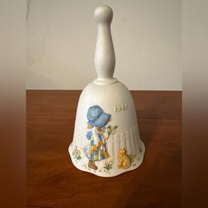 Vintage 1981 Holly Hobbie Porcelain Bell | Annual Designer Collection | Japan